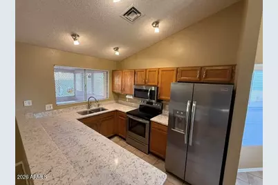 13159 N 81st Avenue, Peoria, AZ 85381 - Photo 9