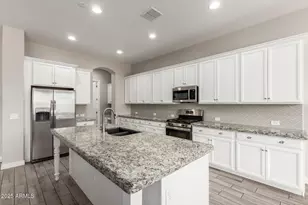 20273 E Raven Dr, Queen Creek, AZ 85142 - Photo 9