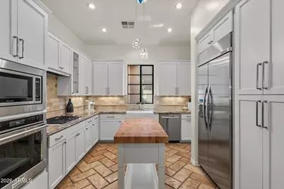 18650 N Thompson Peak Parkway #1056, Scottsdale, AZ 85255 - Photo 11
