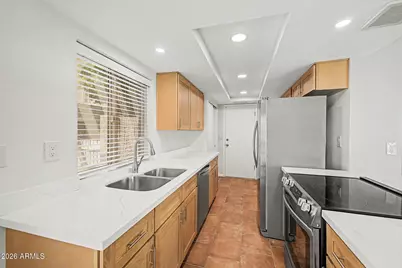 1119 E North Lane N #3, Phoenix, AZ 85020 - Photo 11