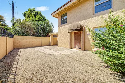 1119 E North Lane N #3, Phoenix, AZ 85020 - Photo 27