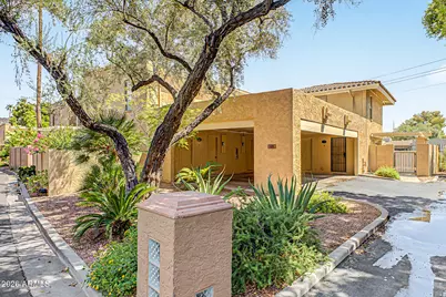 1119 E North Lane N #3, Phoenix, AZ 85020 - Photo 1