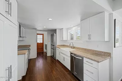 4315 W Griswold Road, Glendale, AZ 85302 - Photo 11
