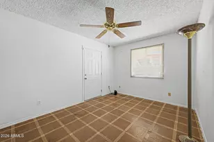 4315 W Griswold Rd, Glendale, AZ 85302 - Photo 23