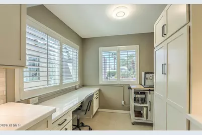7813 E Buena Terra Way, Scottsdale, AZ 85250 - Photo 25