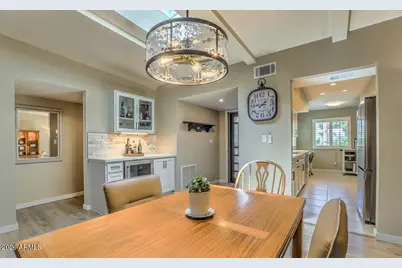 7813 E Buena Terra Way, Scottsdale, AZ 85250 - Photo 19