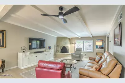 7813 E Buena Terra Way, Scottsdale, AZ 85250 - Photo 15