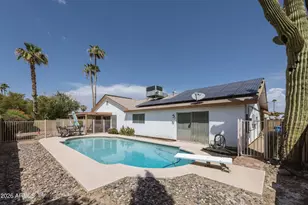 2309 W Port Royale Ln, Phoenix, AZ 85023 - Photo 27