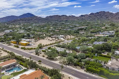 7702 N Mockingbird Lane, Paradise Valley, AZ 85253 - Photo 17