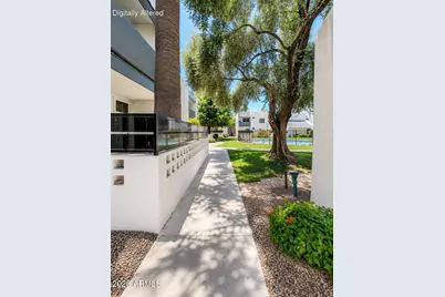 302 E Monte Vista Road #C4, Phoenix, AZ 85004 - Photo 11