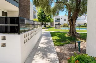 302 E Monte Vista Rd, Phoenix, AZ 85004 - Photo 11