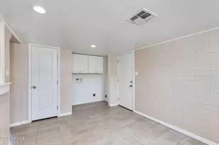 4609 E Almeria Rd, Phoenix, AZ 85008 - Photo 19
