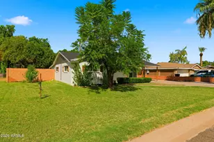 2002 N 39th St, Phoenix, AZ 85008 - Photo 43