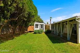 2002 N 39th St, Phoenix, AZ 85008 - Photo 33