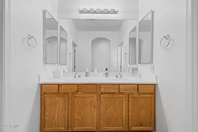 42424 N Gavilan Peak Parkway #19102, Anthem, AZ 85086 - Photo 15