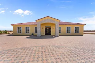 24235 W Pinnacle Vista Ln, Wittmann, AZ 85361 - Photo 47