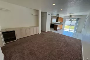 4053 E Woodland Dr, Phoenix, AZ 85048 - Photo 13