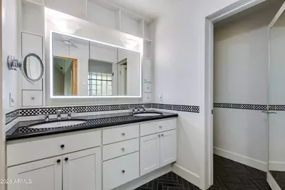 2522 E Oregon Avenue, Phoenix, AZ 85016 - Photo 9