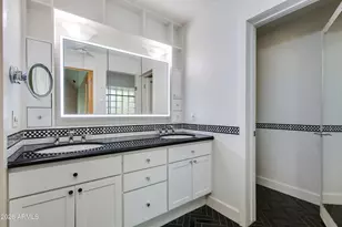 2522 E Oregon Ave, Phoenix, AZ 85016 - Photo 9