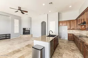 724 W Mesquite Ln, Litchfield Park, AZ 85340 - Photo 15