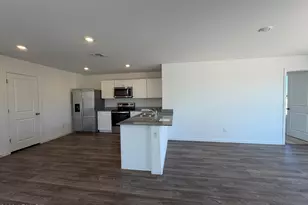 9864 W Arvada Dr, Arizona City, AZ 85123 - Photo 23