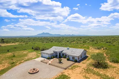 7646 E Three Canyons Road, Hereford, AZ 85615 - Photo 3