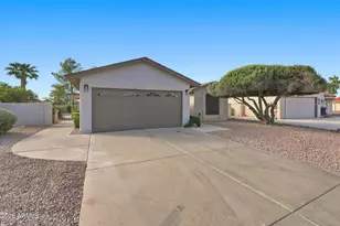 26417 S Sherbrook Dr, Sun Lakes, AZ 85248 - Photo 3