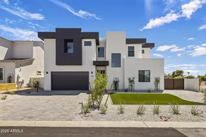 1303 E Orangewood Avenue, Phoenix, AZ 85020 - Photo 1