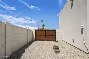 1303 E Orangewood Ave, Phoenix, AZ 85020 - Photo 37