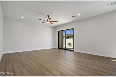 1303 E Orangewood Avenue, Phoenix, AZ 85020 - Photo 13