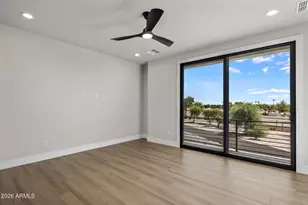 1303 E Orangewood Ave, Phoenix, AZ 85020 - Photo 29