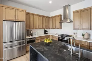 1303 E Orangewood Ave, Phoenix, AZ 85020 - Photo 5