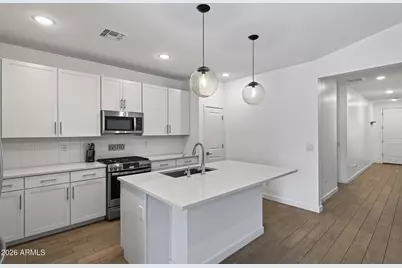 7817 N 86th Lane, Glendale, AZ 85305 - Photo 3