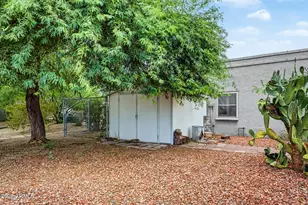 5034 E Wethersfield Rd, Scottsdale, AZ 85254 - Photo 29