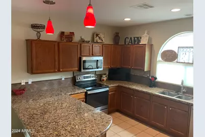 5141 S Eucalyptus Drive, Gilbert, AZ 85298 - Photo 3