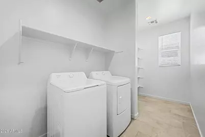 32000 N 121st Avenue, Peoria, AZ 85383 - Photo 15