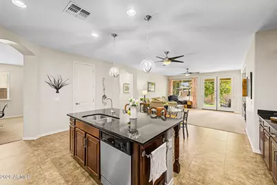 2725 E Narrowleaf Drive, Gilbert, AZ 85298 - Photo 11