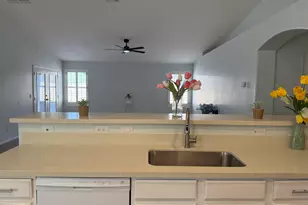6630 S 25th Ave, Phoenix, AZ 85041 - Photo 15
