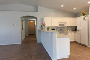 6630 S 25th Ave, Phoenix, AZ 85041 - Photo 7
