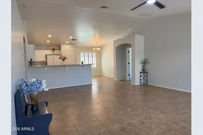 6630 S 25th Avenue, Phoenix, AZ 85041 - Photo 5