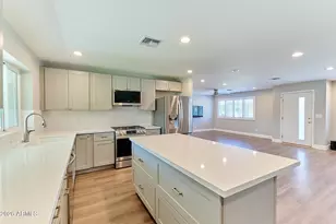 3032 N 81st St, Scottsdale, AZ 85251 - Photo 13