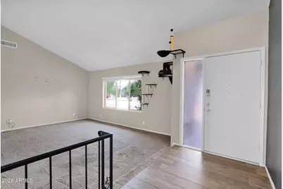 604 W Plata Avenue, Mesa, AZ 85210 - Photo 3