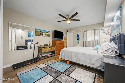 11005 W Santa Fe Drive, Sun City, AZ 85351 - Photo 11