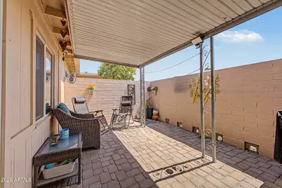 11005 W Santa Fe Drive, Sun City, AZ 85351 - Photo 19