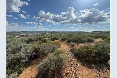 1925 N Gallian Fox Run #4, Dewey, AZ 86327 - Photo 5