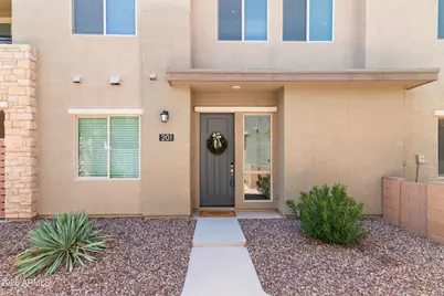 746 E Doral Avenue #Unit 201, Gilbert, AZ 85297 - Photo 3