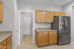 16263 W Tamarack Ln, Surprise, AZ 85374 - Photo 11