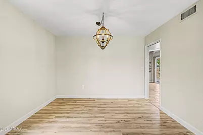 10311 W Kingswood Circle, Sun City, AZ 85351 - Photo 17