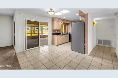 11120 W Cameo Drive, Sun City, AZ 85351 - Photo 19
