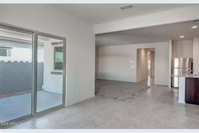 18091 N Presley Lane, Maricopa, AZ 85138 - Photo 9